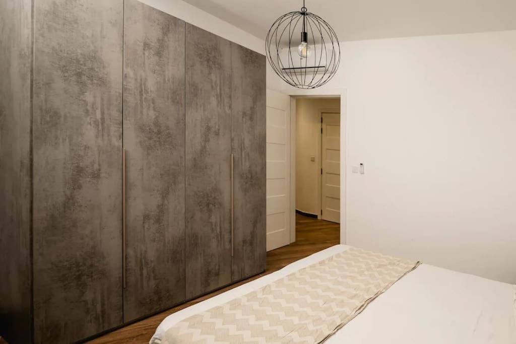 Апартаменти Luxurious & Stylish Penthouse With Private Pool Мсіда Екстер'єр фото